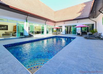 5 Bed House For Sale In Huay Yai - Not In A Village