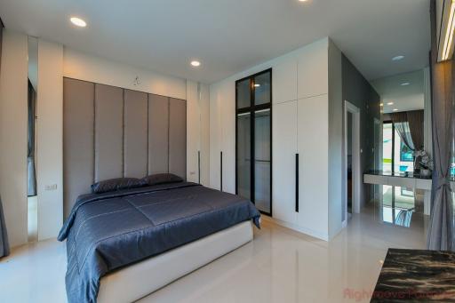 3 Bed House For Sale In Huay Yai - Garden Ville 8