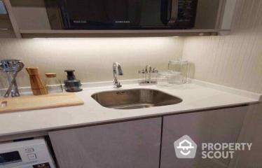 1-BR Condo at Knightsbridge Prime Sathorn near BTS Chong Nonsi (ID 98545)