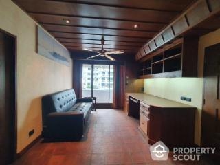 2-BR Condo at Diamond Tower Condominium near BTS Chong Nonsi