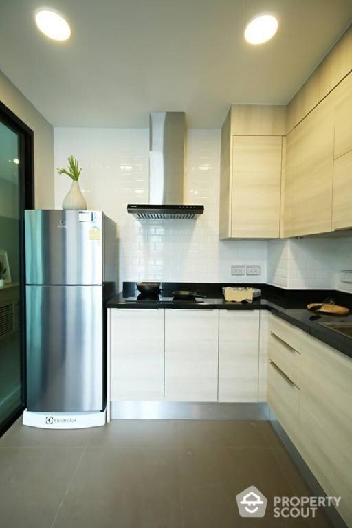 3-BR Apt. near MRT Sukhumvit (ID 513377)