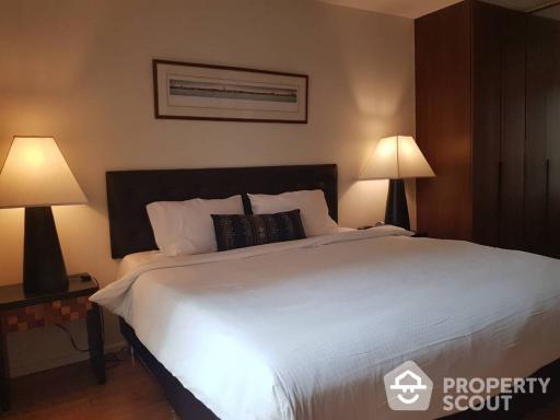 2-BR Condo at The Legend Saladaeng near MRT Si Lom (ID 513953)