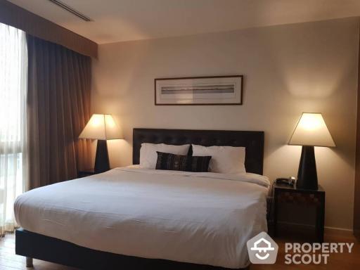 2-BR Condo at The Legend Saladaeng near MRT Si Lom (ID 513953)