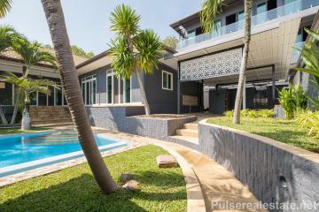 Charming 4-Bedroom Villa with Private Pool - Prime Location in Rawai