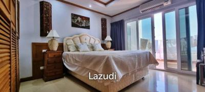 3 Beds 2 Baths 214 SQ.M. Pattaya Hill Resort