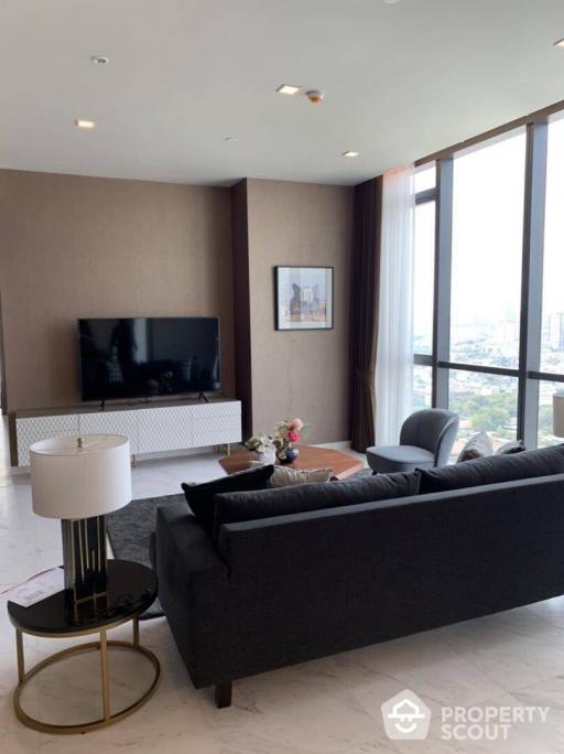 2-BR Condo at The Monument Thonglo near ARL Ramkhamhaeng