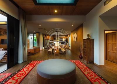 3 bedrooms pool and Garden villa Phuket in Naiharn