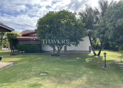 House For sale 3 bedroom 300 m² with land 2400 m² , Pattaya