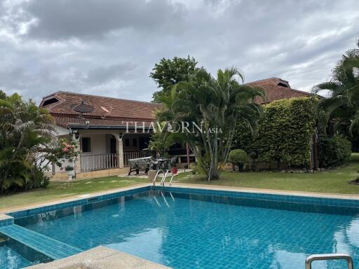 House For sale 3 bedroom 300 m² with land 2400 m² , Pattaya