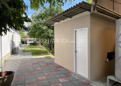 House For sale 3 bedroom 300 m² with land 2400 m² , Pattaya