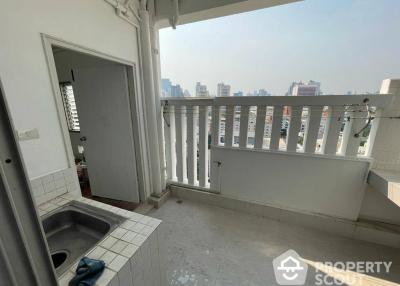 3-BR Apt. near BTS Phrom Phong