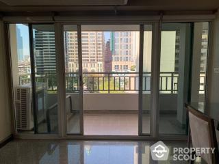 3-BR Condo at Sathorn Park Place Condominium near MRT Lumphini