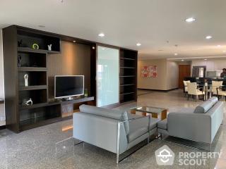 3-BR Condo at Sathorn Park Place Condominium near MRT Lumphini