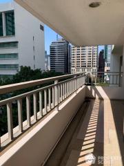 3-BR Condo at Sathorn Park Place Condominium near MRT Lumphini