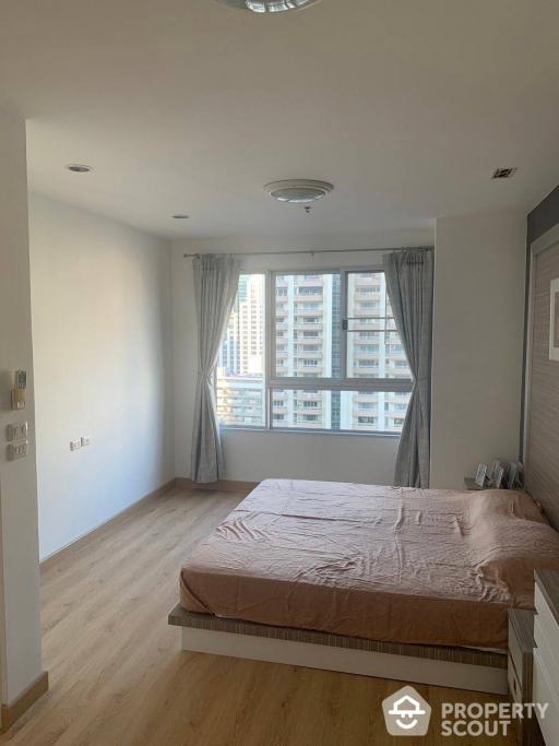 1-BR Condo at Condo One X Sukhumvit 26 near BTS Phrom Phong