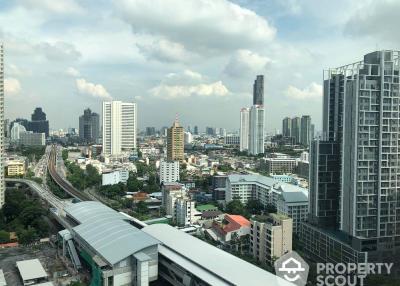 1-BR Condo at Q House Sathorn near BTS Krung Thon Buri