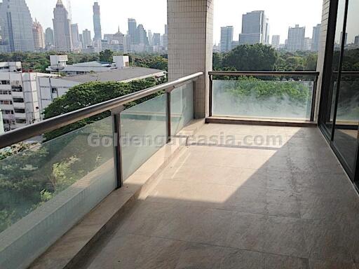 3-Bedrooms condo with large balcony/terrace - Wireless Road
