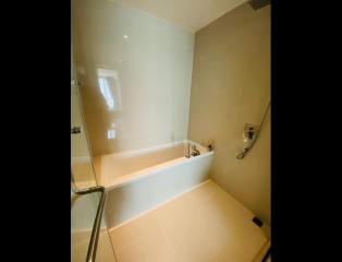 H Sukhumvit 43  1 Bedroom Condo For Rent in Phrom Phong