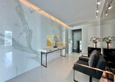 Royce Private Residence  3 Bedroom Condo in Asoke