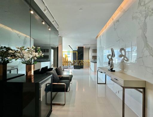 Royce Private Residence  3 Bedroom Condo in Asoke