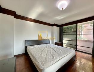 Premier Condo  Spacious 3 Bedroom Property in Phrom Phong