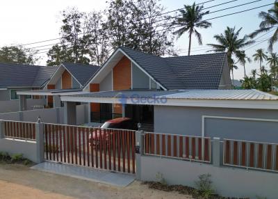 3 Bedrooms House Huay Yai H011356