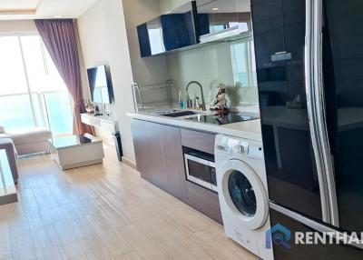 Beautiful 2beds unit in Beachfront condo Pattaya for sale