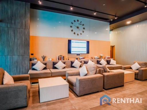 Beautiful 2beds unit in Beachfront condo Pattaya for sale