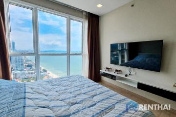 Beautiful 2beds unit in Beachfront condo Pattaya for sale