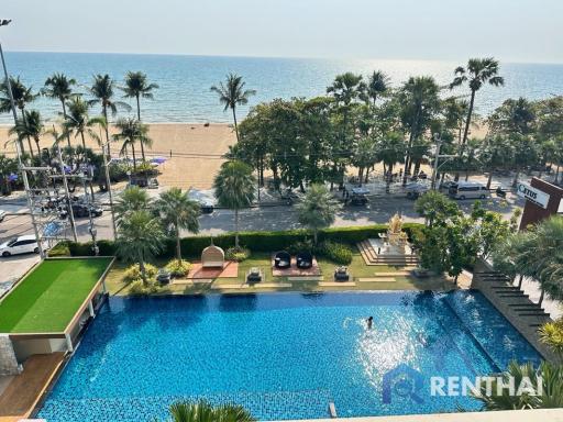 For sale 2bedrooms in beachfront condo Pattaya