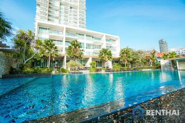 For sale 2bedrooms in beachfront condo Pattaya