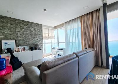 For sale 2bedrooms in beachfront condo Pattaya