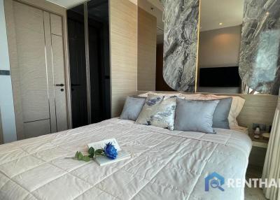 The Riviera Ocean Drive 1 bedroom room very beautiful Sea view