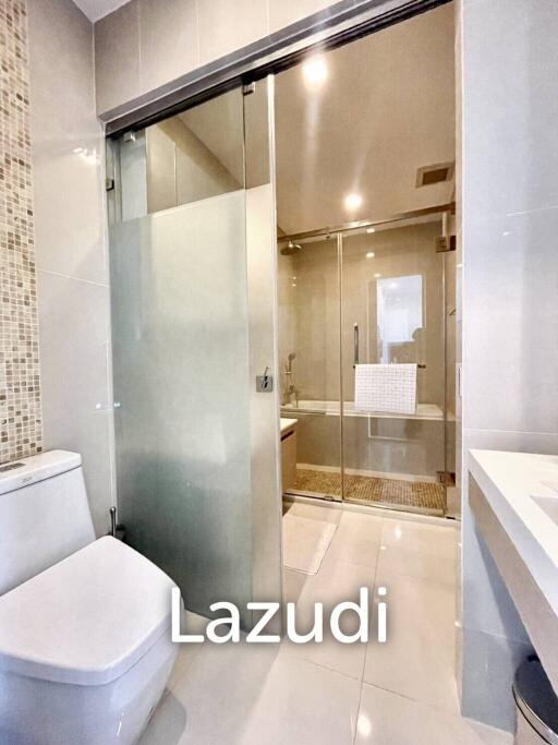 1 Bedroom 1 Bathroom 45 SQ.M. Q Asoke