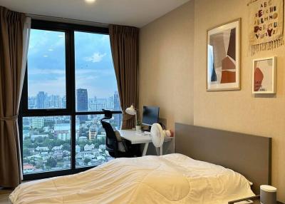 1-BR Condo at Oka Haus Sukhumvit 36 near BTS Thong Lor