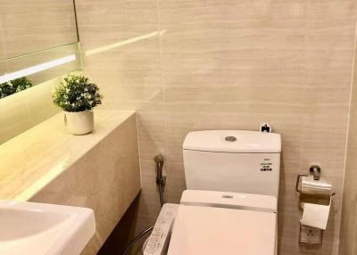 2-BR Condo at Noble Be 33 near BTS Phrom Phong