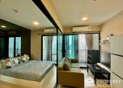 1-BR Condo at Condolette Midst Rama 9 near MRT Phra Ram 9