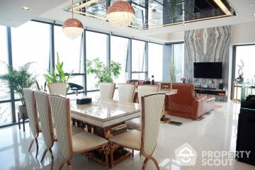 1-BR Condo at The Bangkok Sathorn near BTS Surasak