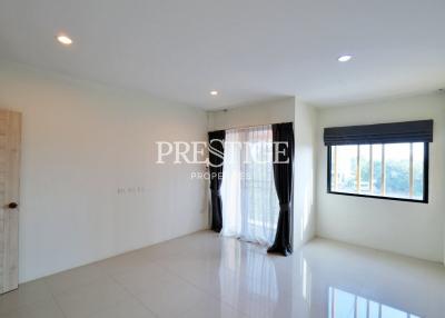 Commercial – 4 bed 3 bath in East Pattaya PP10202