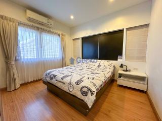 3 Bedrooms House in Patta Village East Pattaya H011360