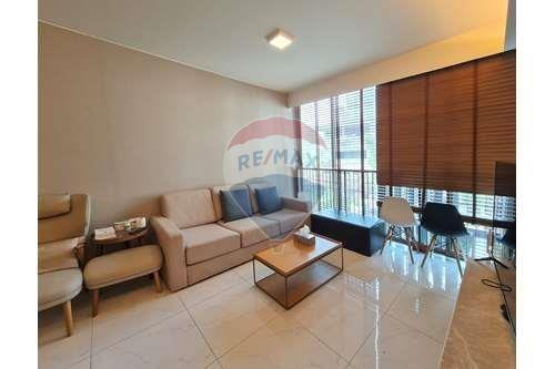 67 Sqm., 2 Beds, 2 Baths Condo listed for ฿ 8,400,000.