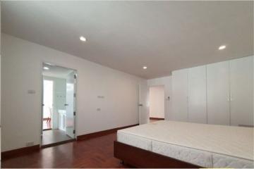 For Rent : Spacious Pet-Friendly Luxury Living on Sukhumvit 24 - 3BR - 920071001-12550