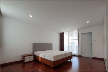 For Rent : Spacious Pet-Friendly Luxury Living on Sukhumvit 24 - 3BR - 920071001-12550