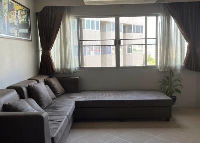Condo for Rent at Hillside 3