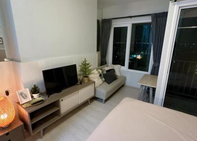 Condo for Rent, Sale at Chapter One ECO Ratchada - Huaikwang