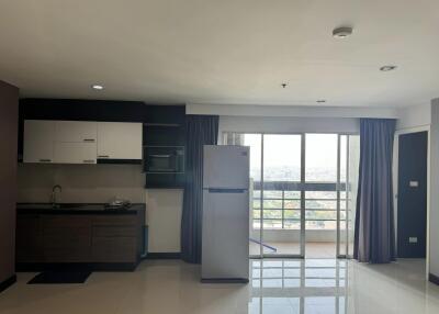 Condo for Rent at Bang Na Residence