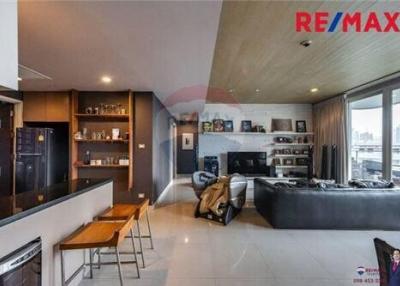 144 Sqm., 3 Beds Condo listed for ฿ 12,300,000.