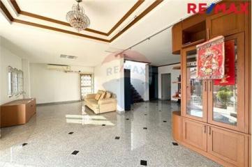 150 Sqm., 3 Beds Townhouse listed for ฿ 2,990,000.