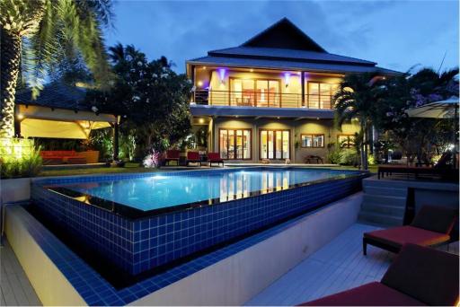 1,100 Sqm., 5 Beds, 4 Baths House listed for ฿ 28,000,000.