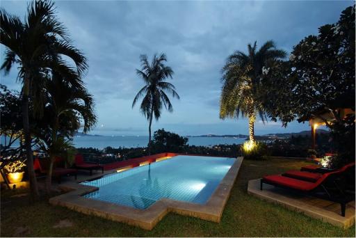 Amazing 5-bedroom sea view villa for sale